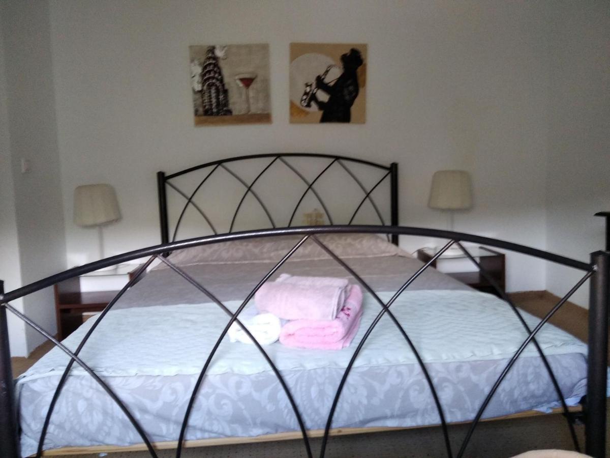 Apartament Spiti Lou Notos Zewnętrze zdjęcie