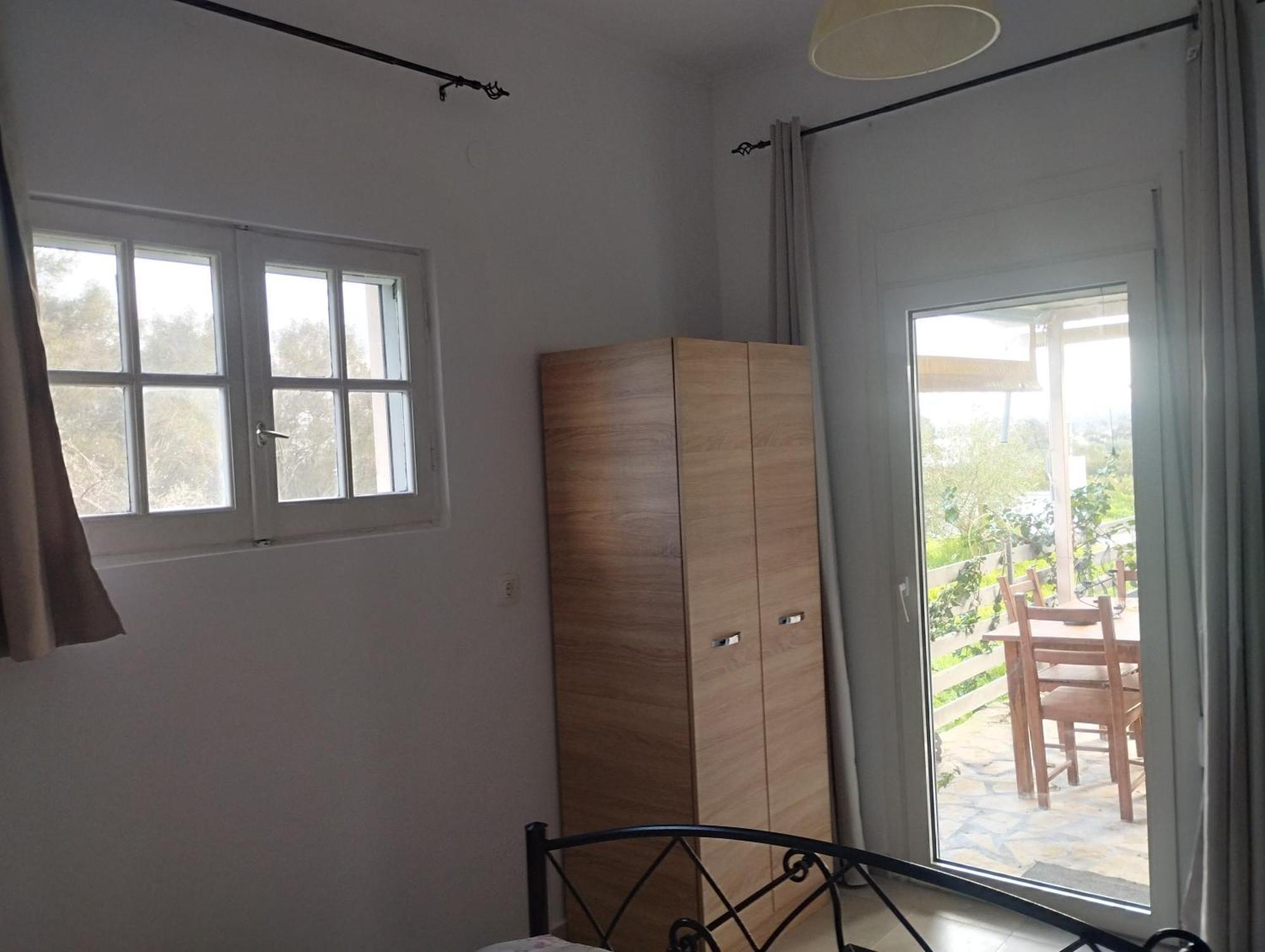 Apartament Spiti Lou Notos Zewnętrze zdjęcie
